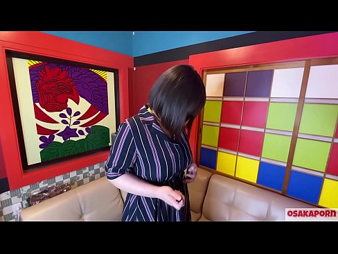 ❤️ Γιαπωνέζα γλύκα με μεγάλα βυζιά αυνανίζεται με σεξουαλικά παιχνίδια και έρχεται σε οργασμό. Μιλάει σε μια συνέντευξη για την εμπειρία της στο γαμήσι. Τεράστια βυζιά και τριχωτό μουνί βογκάει δυνατά. Osakaporn ❤❌ Όμορφο πορνό ❌❤